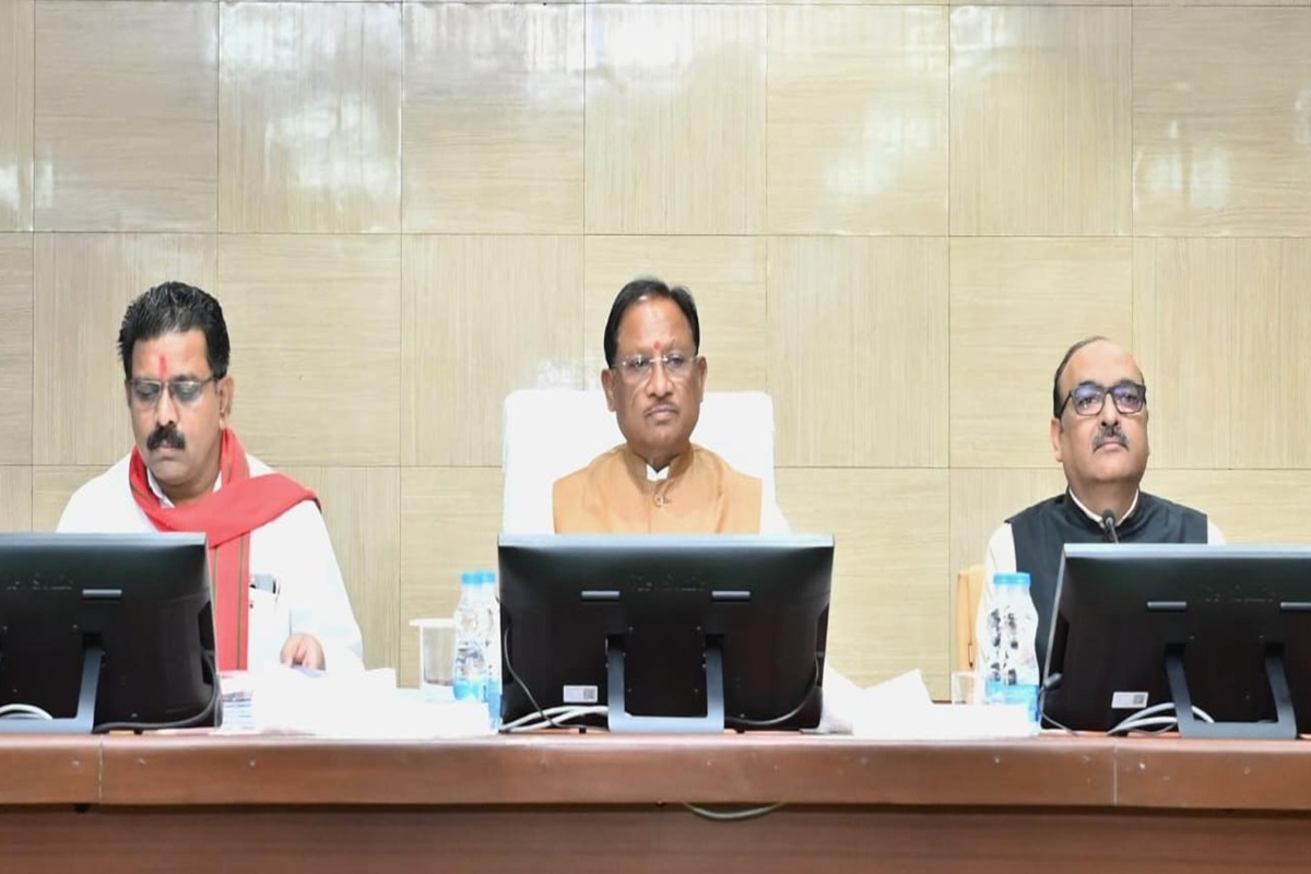 CG News: कलेक्टर-SP कॉन्फ्रेंस में CM विष्णुदेव साय के सख्त तेवर, धमतरी सहित इन 3 जिलों के एसपी पर जताई नाराजगी, कार्यप्रणाली सुधारने के दिए निर्देश