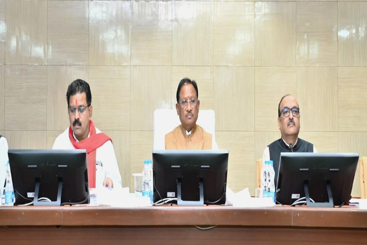 CG News: ‘अपराधियों में हो कानून का भय और जनता में हो सुरक्षा का अहसास’.. कलेक्टर-एसपी कॉन्फ्रेंस सीएम साय की सख्ती, दिए ये अहम निर्देश