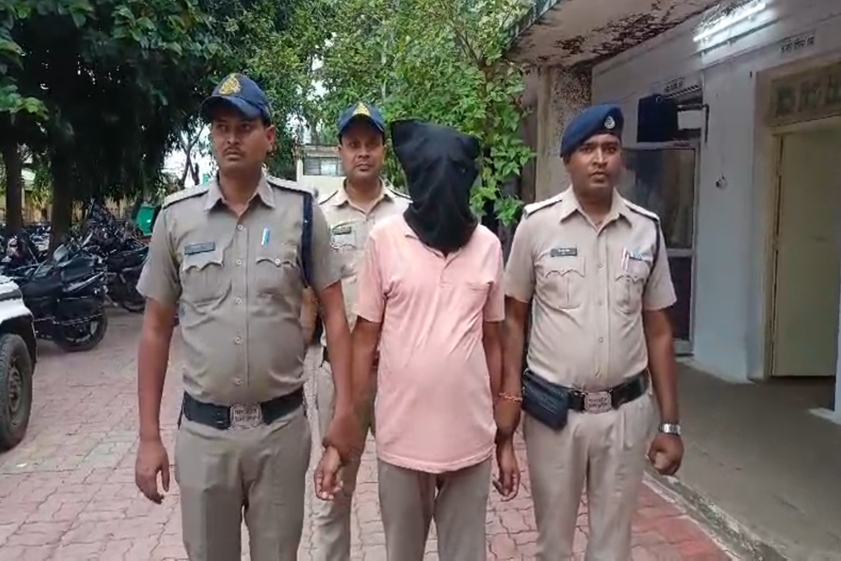 Jabalpur News: भांजी ने अपनी पसंद से कर लिया ऐसा काम, ठनका मामा का माथा, चलती ट्रेन में ही कर दिया ये खौफनाक कांड