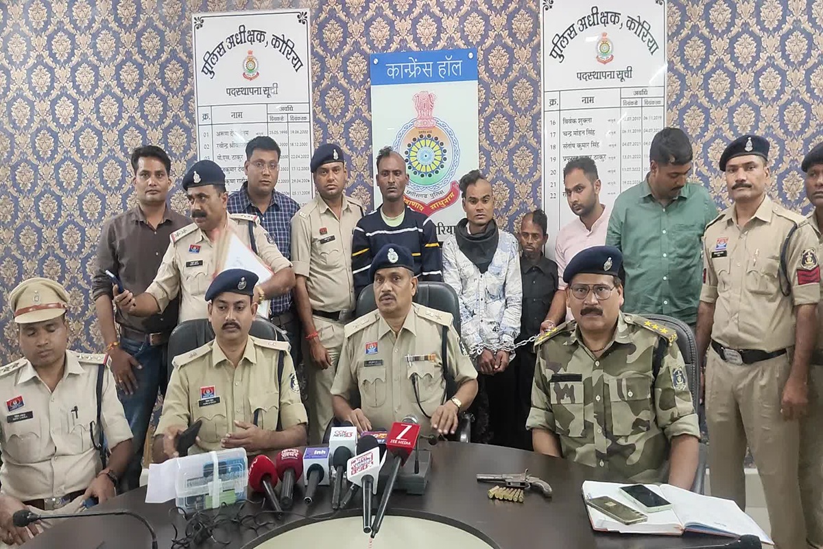 Korea News: कोरिया में हुए दोहरे हत्याकांड का खुलासा, पेट्रोल डालकर जिंदा जलाया, देशी कट्टा के साथ तीन आरोपी गिरफ्तार