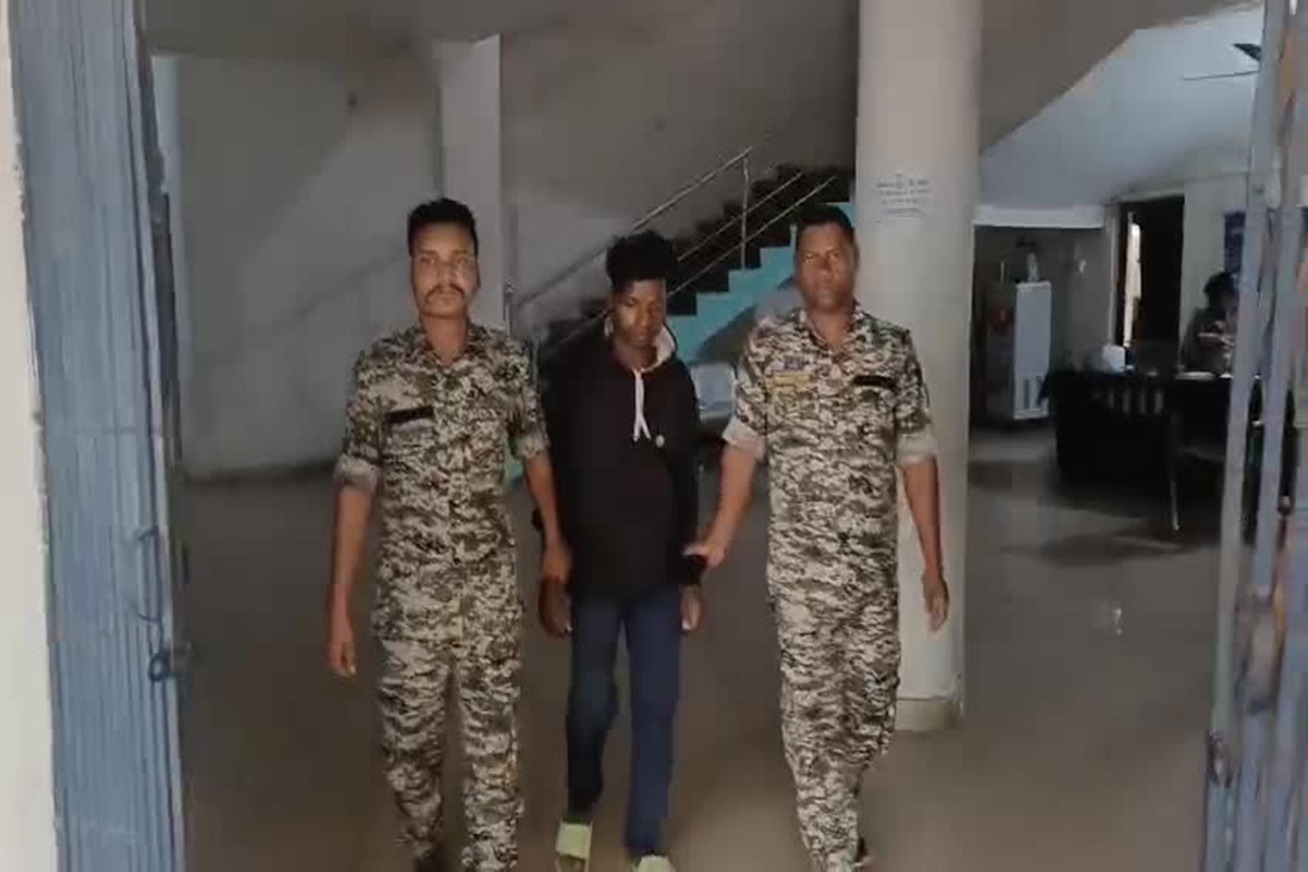 Balrampur News: अक्सर काम करने के लिए बोलता था पिता, कलयुगी बेटे ने डंडे से पीट-पीट कर की हत्या