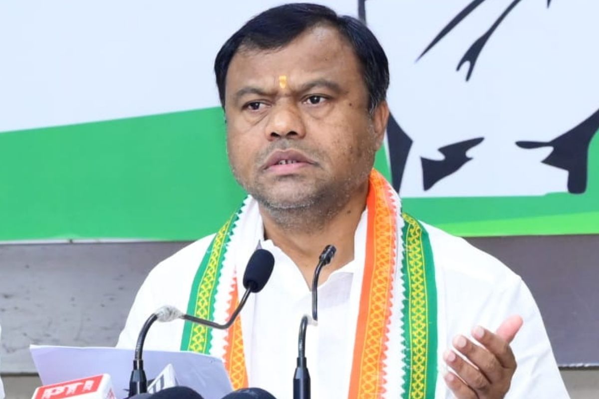 CG Political News: ‘बिरनपुर को जानबूझकर दिया गया सांप्रदायिक रंग’, CBI चार्जशीट पर बोले दीपक बैज, कहा- भाजपा ने रचा था राजनीतिक ड्रामा