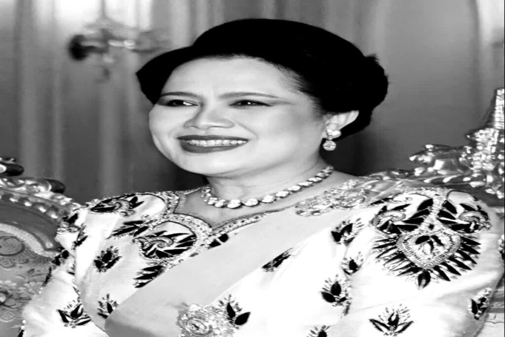 Thailand’s Queen Mother Sirikit Death