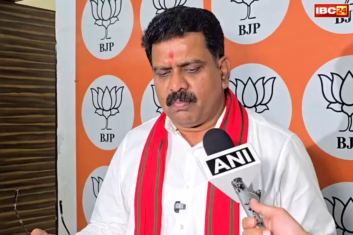 Vijay Sharma Latest Statement: आरएसएस पर बैन की मांग.. गृहमंत्री विजय शर्मा का कांग्रेस पर हमला, पूछा, ‘किस आधार पर ऐसी मांग की जा रही है?’