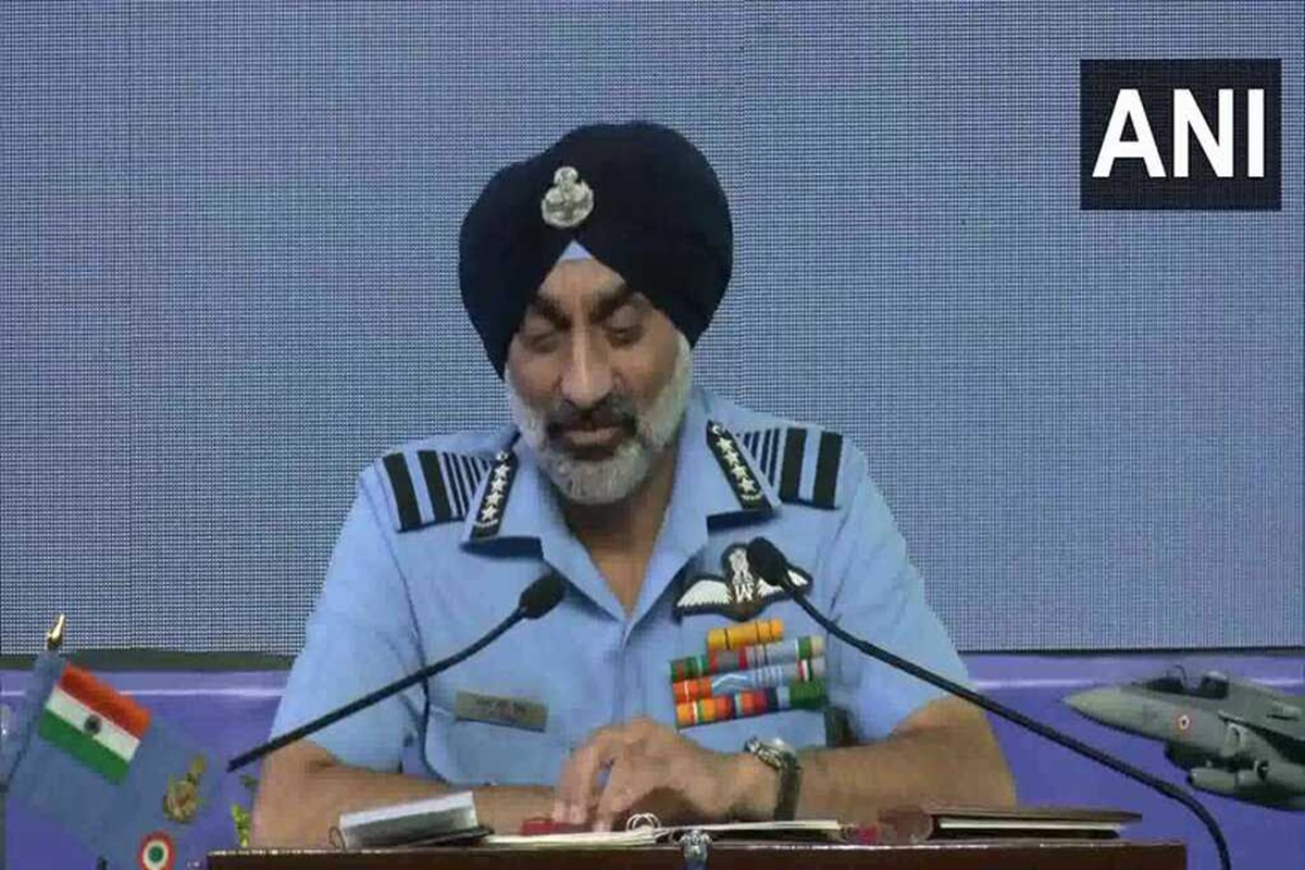 Indian Army News: ऑपरेशन सिंदूर के दौरान पाकिस्तान को कितना हुआ नुकसान? एयर चीफ मार्शल एपी सिंह ने एक-एक कर गिनाया