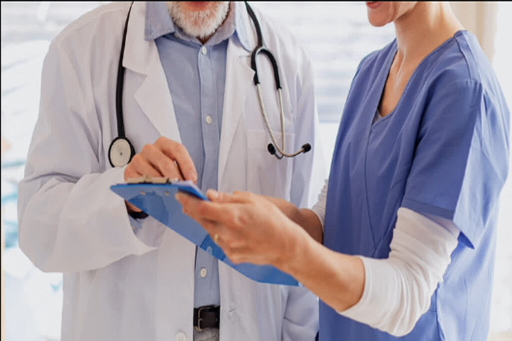 Korba News, Korba medical college news, Korba doctor harassment case, Korba AYUSH wing news, Korba senior doctor accused, Korba trainee doctor complaint, Korba civil line police, Korba sexual harassment news, Korba medical college scandal, Korba AK Mishra news, Korba women safety, Korba doctor suspension demand, Korba police FIR update, Korba hospital news, Korba medical staff protest, Korba latest news 2025