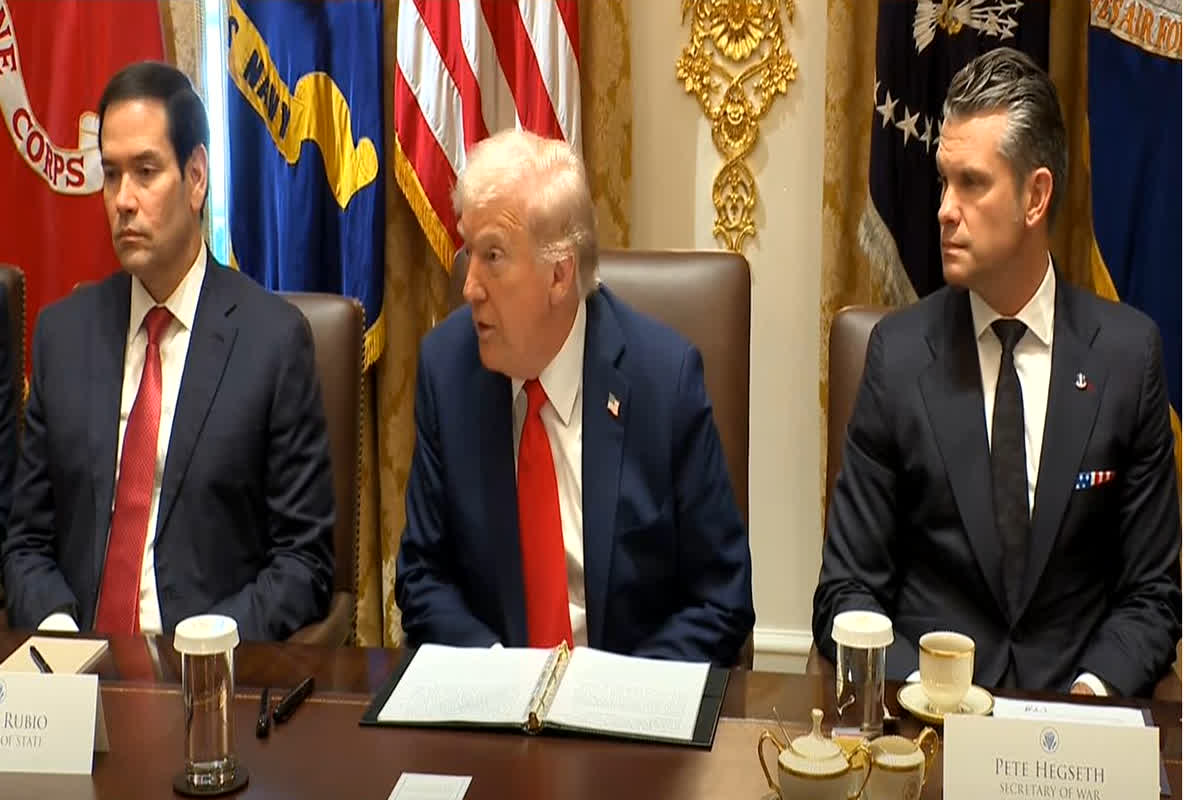 Donald Trump: ‘छह महीने बाद बताऊंगा, देखते हैं कैसे…’ पुतिन के बयान पर ट्रंप का पलटवार, अमेरिकी तेल प्रतिबंधों पर पुतिन-ट्रंप बहस