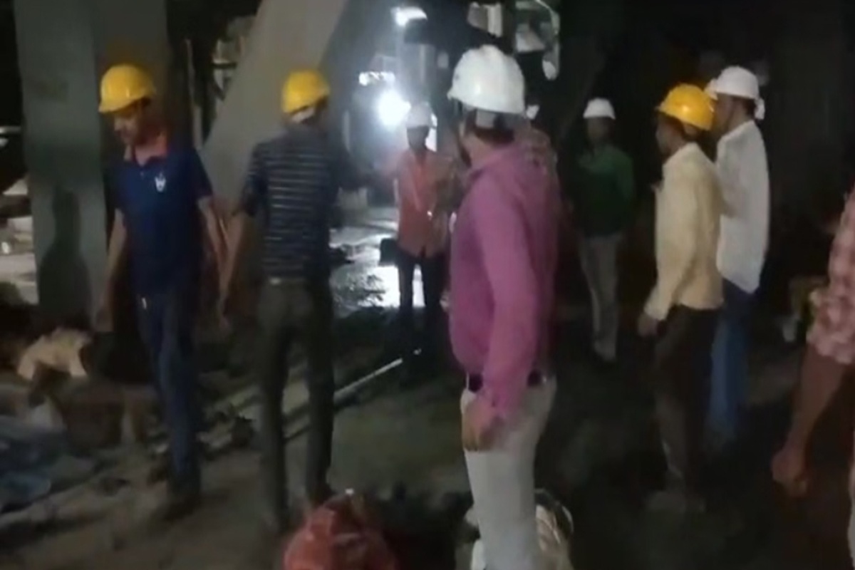 Sakti News: सक्ती के RKM प्लांट में 4 मजदूरों की मौत का मामला, अब तक नहीं हो सका पोस्टमार्टम, कंपनी प्रबंधन और परिजनों में टकराव जारी