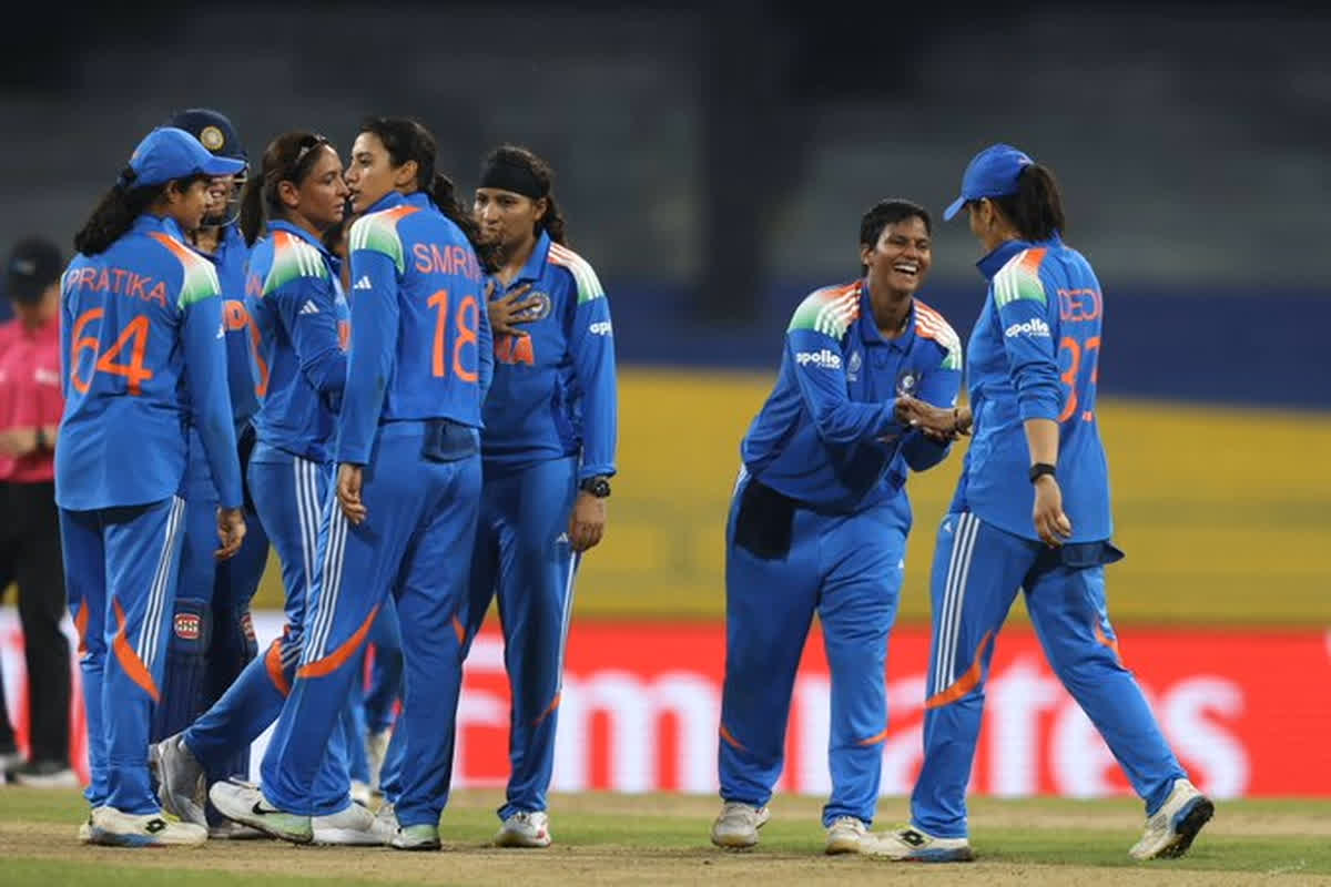 India Women vs Pakistan Women World Cup: भारत ने फिर पाकिस्तान को चटाई धुल, 88 रनों से जीता दूसरा मुकाबला, दीप्ति शर्मा और क्रांति गौड़ ने झटके 3-3 विकेट