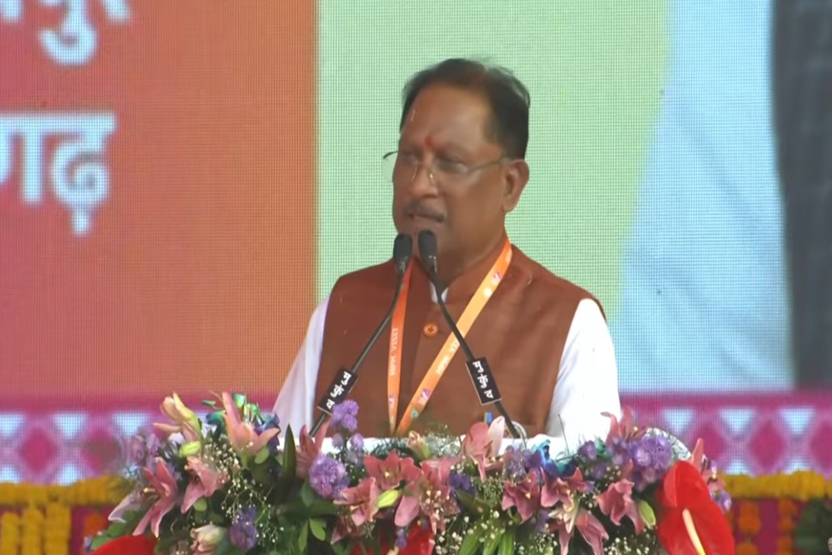 CG Rajyotsava 2025 Latest News: राज्योत्सव के मुख्यमंच पर पहुंचे पीएम मोदी, सीएम साय बोले- राज्योत्सव के मौके पर प्रधानमंत्री का होना हमारे लिए सौभाग्य, देखे लाइव वीडियो