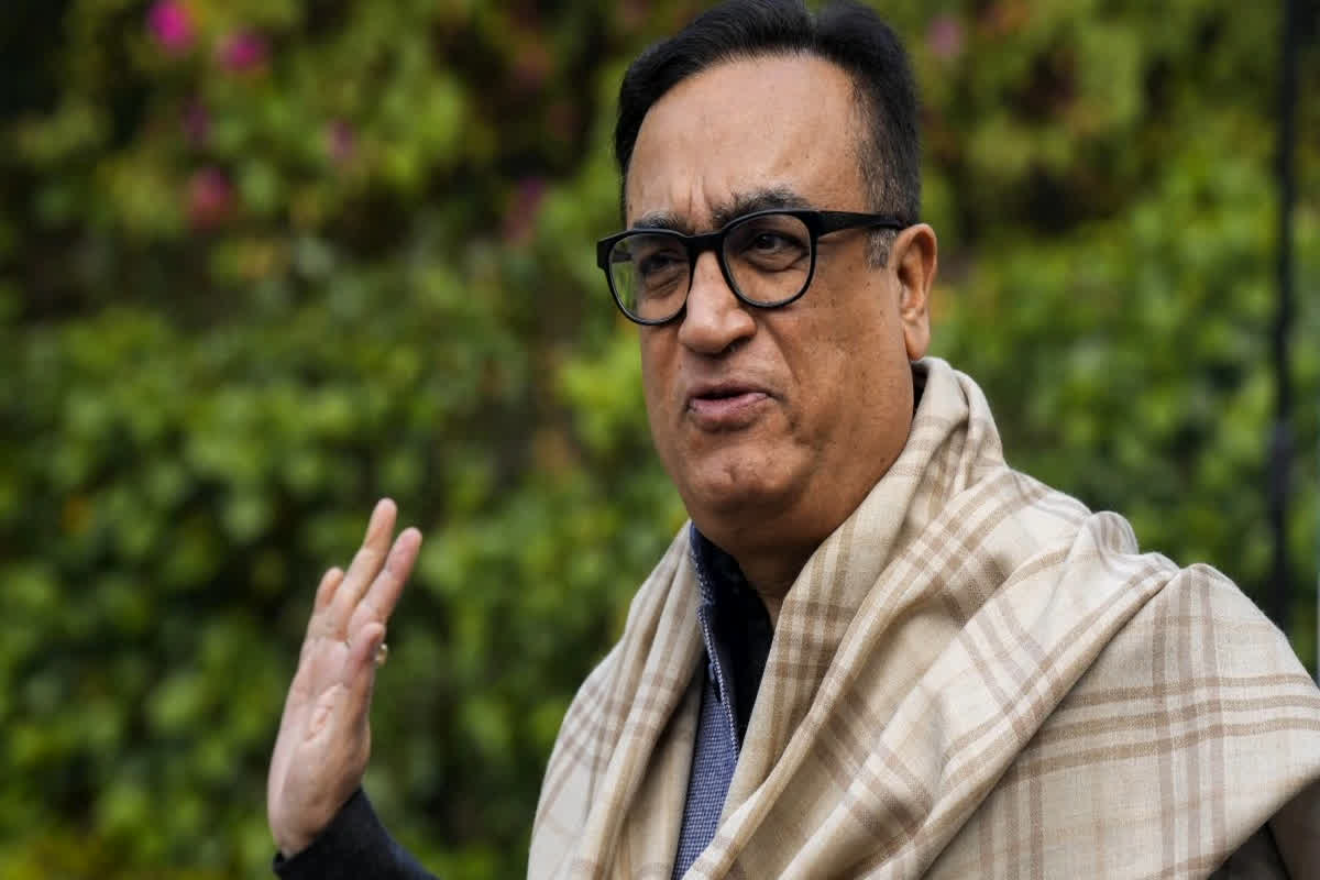 Ajay Maken Statement: ”दाल में कुछ तो काला है…”, बिहार चुनाव के परिणाम पर कांग्रेस के दिग्गज नेता ने उठाए सवाल, देखें वीडियो