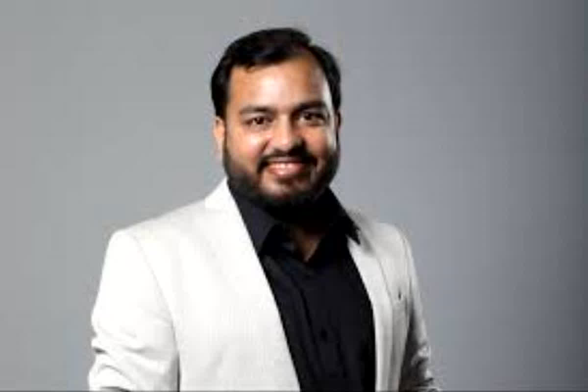 देश के टॉप अमीरों में शामिल अलख पांडे का बड़ा कदम, शाहरुख खान को पछाड़कर फिजिक्सवाला आज करेगा मार्केट डेब्यू, GMP पर टिकी नजर