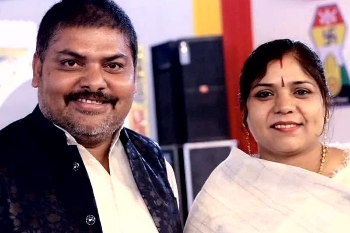 BJP Leader Neha Jain: इस बीजेपी नेत्री और पति पर BJP का बड़ा एक्शन, पार्टी से किया निष्कासित, अवैध गतिविधियों में पाए गए संलिप्त