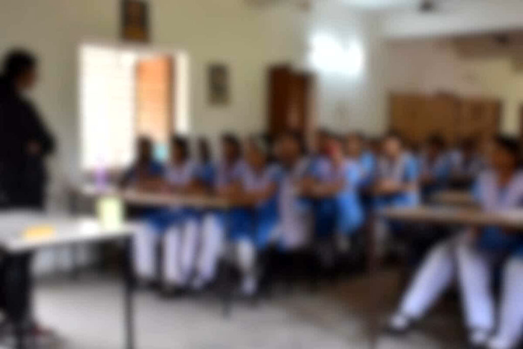 Budaun School News Today: स्कूल की हिंदू छात्राओं को पेशाब पिलाने की कोशिश / Image: Symbolic