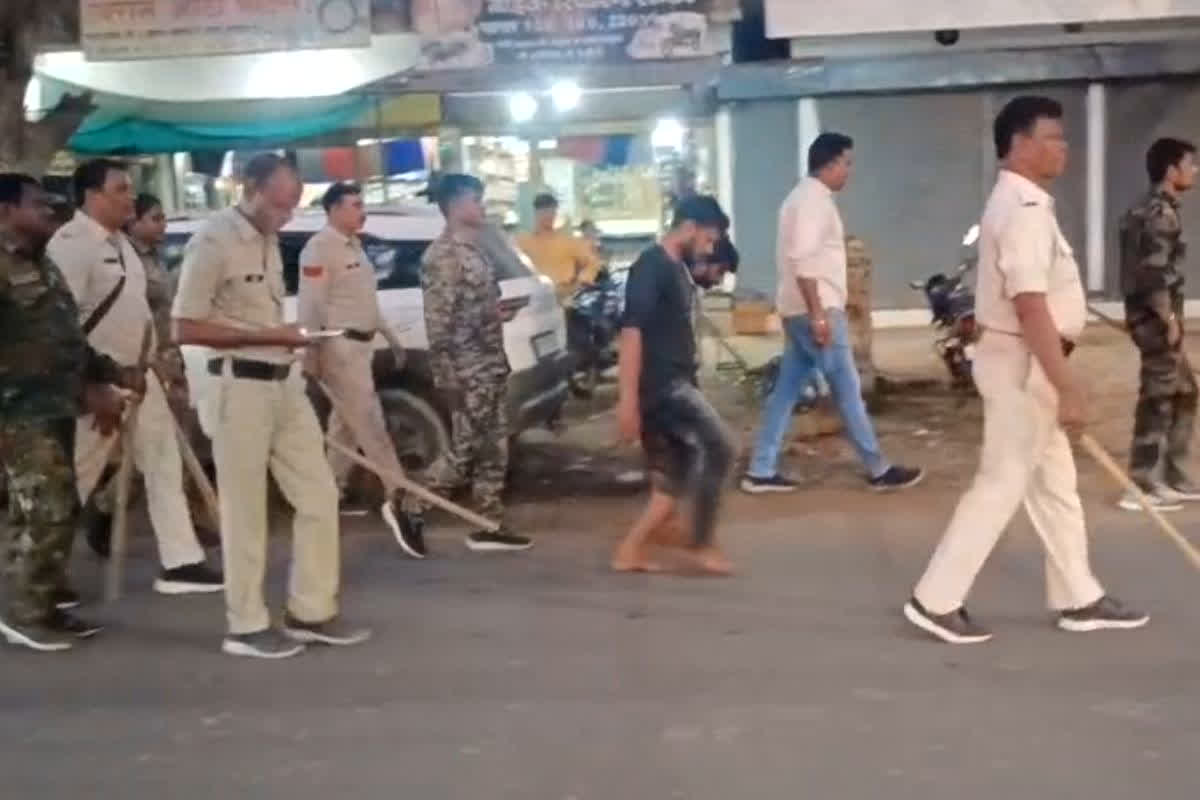 Balaghat Gangrape News: 15 साल की नाबालिक से गैंगरेप! आरोपी दानिश, अय्यूब सहित दो नाबालिग गिरफ्तार, गांव में भड़क उठा गुस्सा, अब फांसी की मांग