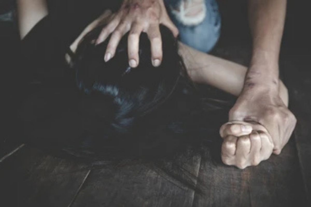 Betul Gang Rape News: स्कूल की छुट्टी के बाद सहेलियों के साथ पार्क गई थी नाबालिग, लेकिन बन गई दरिंदों का शिकार, फिर सुनसान जगह पर ले जाकर बारी- बारी मिटाई हवस