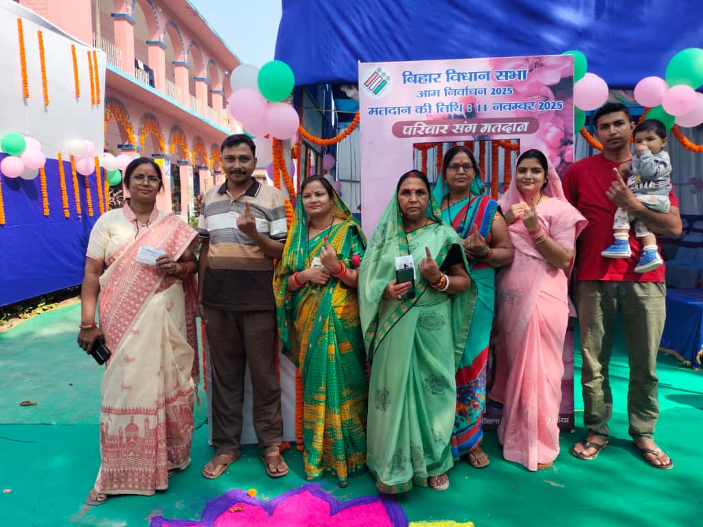 Bihar 2nd Phase Voting 2025: 122 सीटों पर चुनावी रण जारी, 3.7 करोड़ मतदाता मताधिकार के लिए तैयार, सुबह 9 बजे के बाद अब मतदान फीसदी में लंबी छलांग…