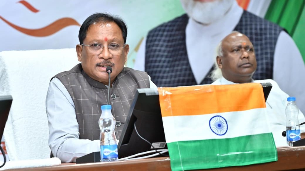 Vande Matram 150 Years Celebration: वंदे मातरम् की 150वीं वर्षगांठ पर पीएम मोदी का संबोधन, सीएम विष्णुदेव साय जुड़े वर्चुअली, खास मुद्दे पर की बात…