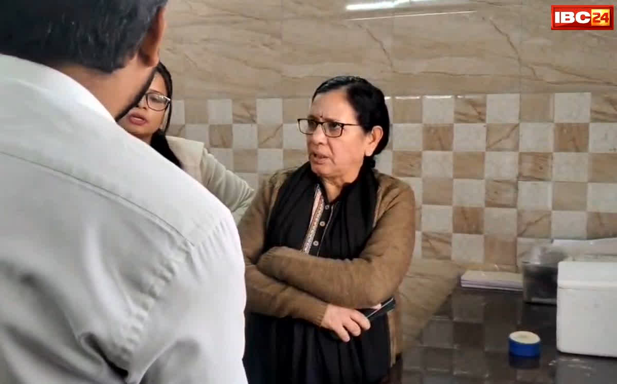 Maihar news: मैहर कलेक्टर ने अचानक किया सरकारी अस्पताल का दौरा, अस्पताल की स्थिति बताने लायक नहीं..! कलेक्टर ने अधिकारियों के उड़ाए होश…