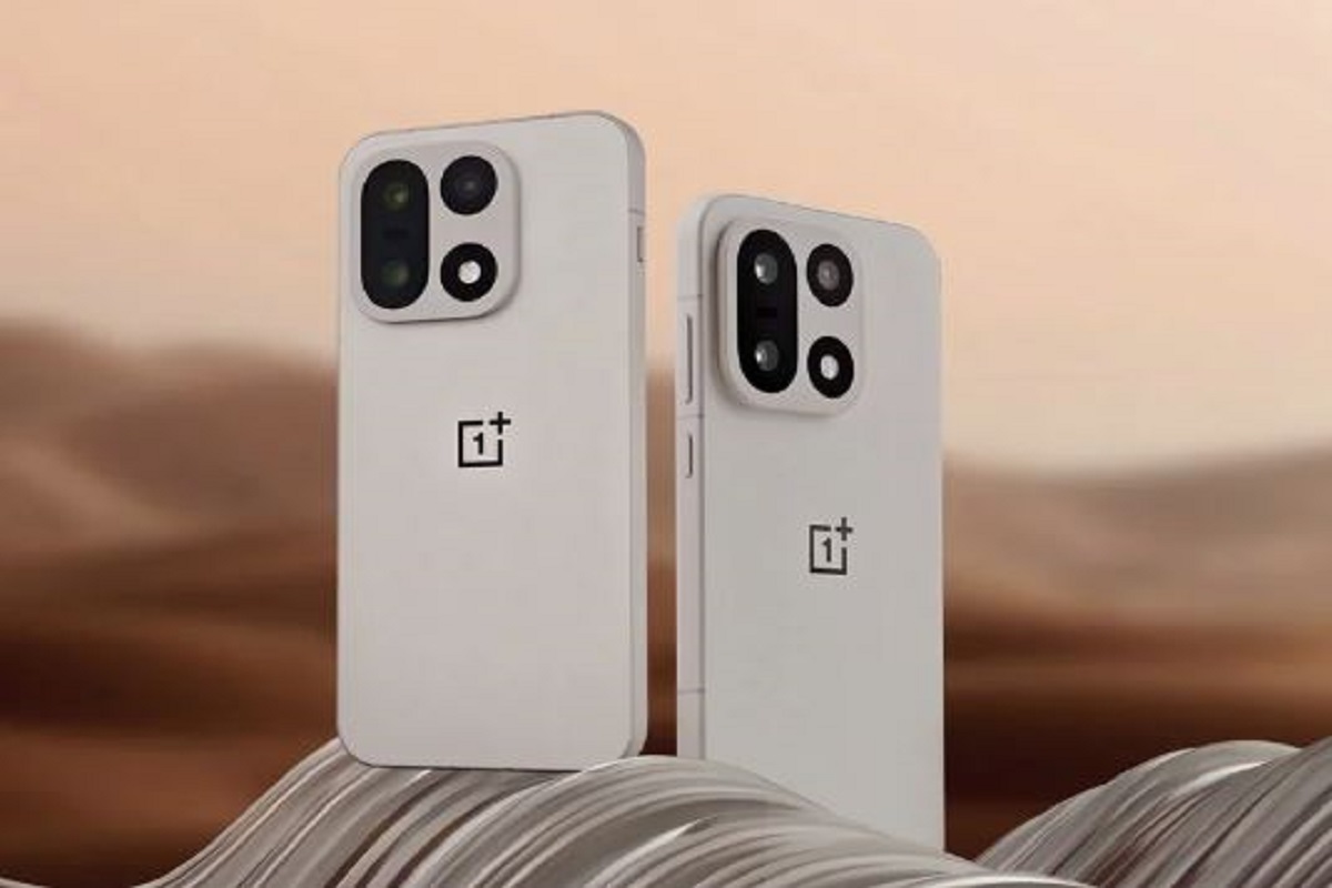 OnePlus 15 Launched: भारत में लॉन्च हुआ सुपरफास्ट प्रोसेसर और सुपरचार्ज बैटरी के साथ OnePlus 15, कीमत है बेहद किफायती!