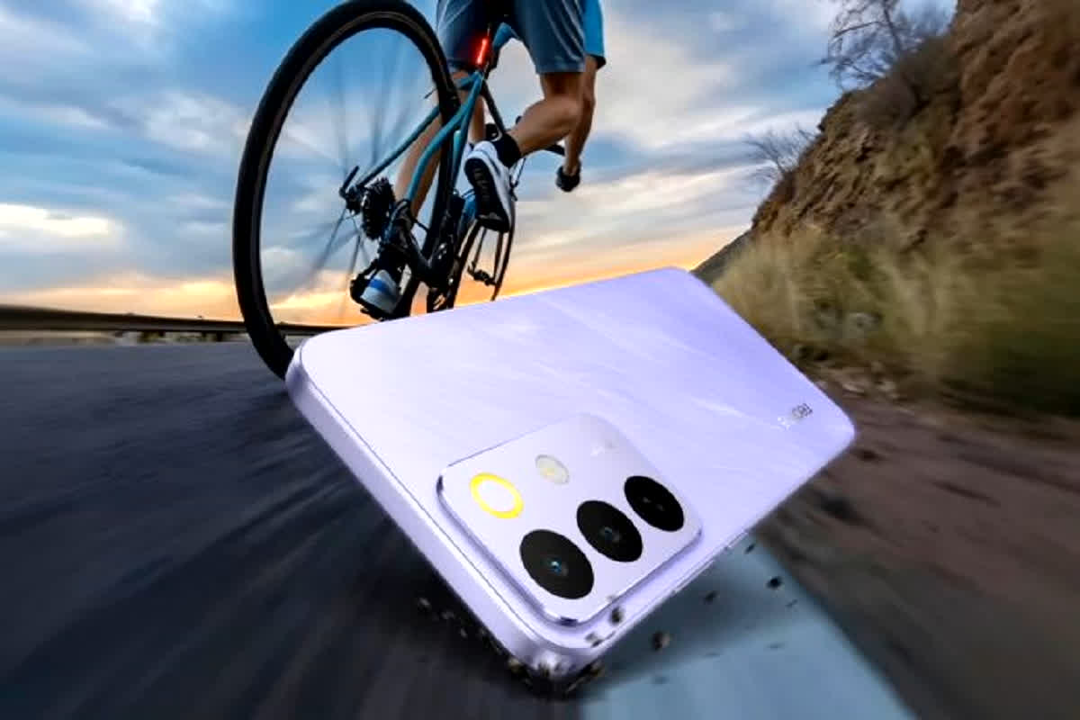 Realme C85 5G: 7,000mAh की बैटरी और 5G स्पीड सिर्फ 14,999 रुपये में, Realme C85 से बढ़िया ऑफर नहीं