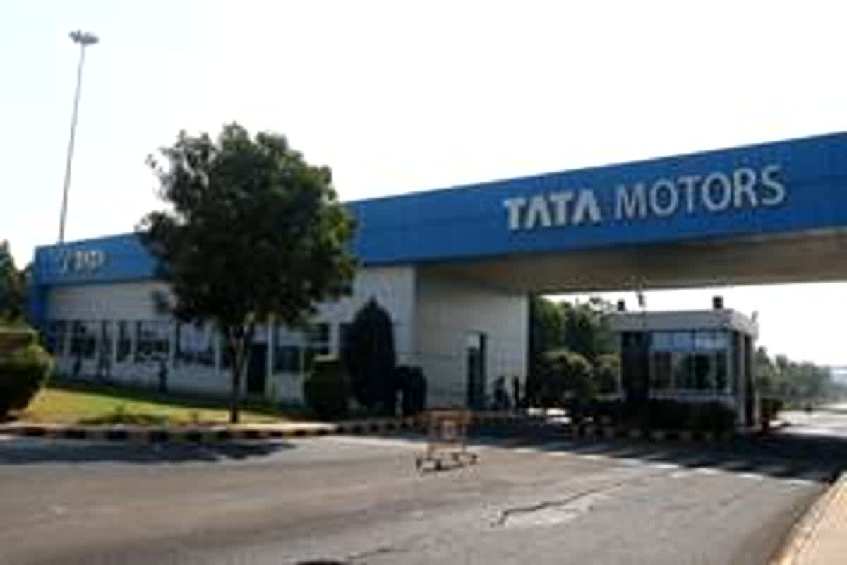 Tata Motors Share Price: टाटा मोटर्स के डीमर्जर के बाद TMPV की पहली कमाई की घोषणा, निवेशकों की नजर इस तारीख पर…