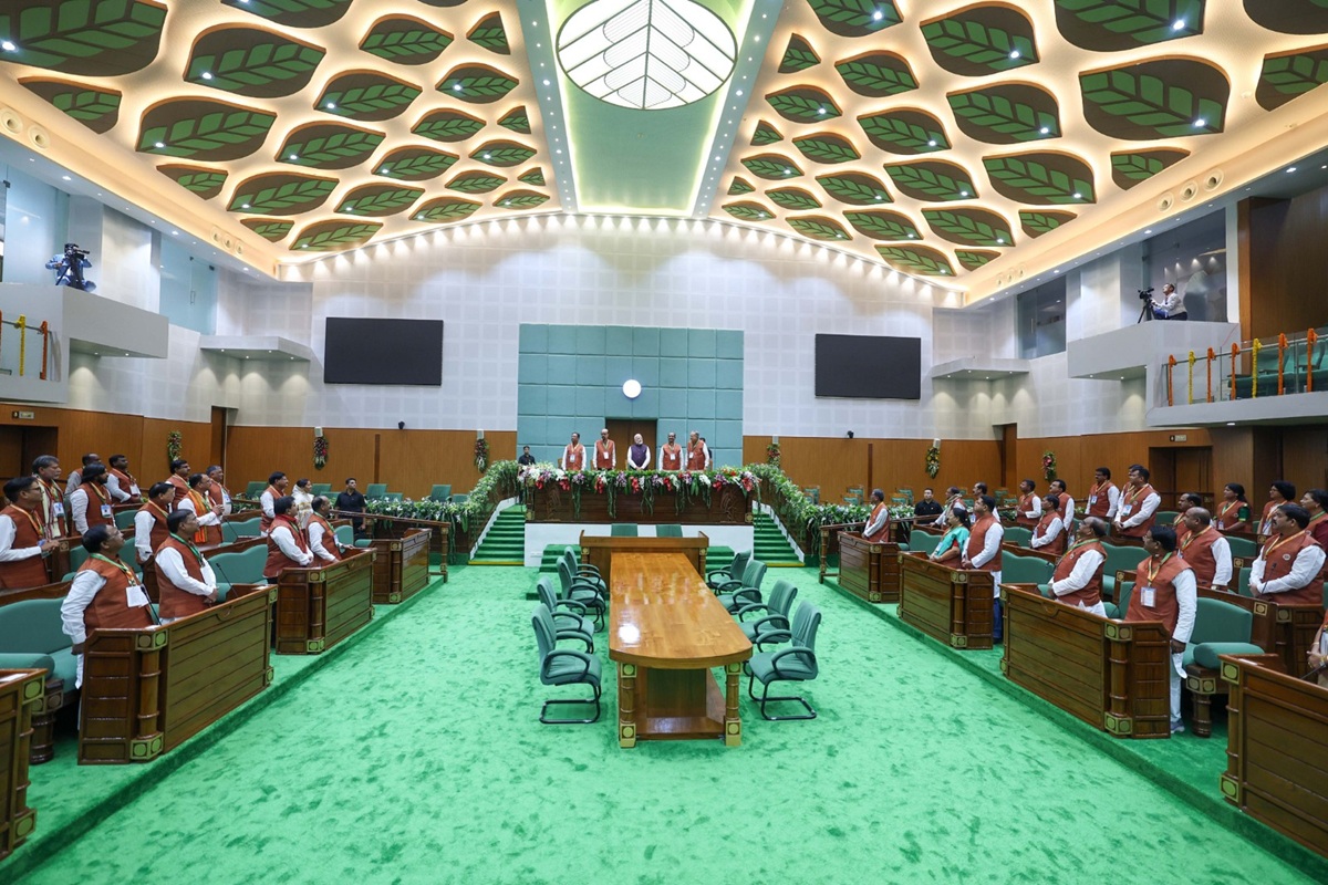 CG Rajyotsava News : छत्तीसगढ़ विधानसभा का 25 साल का इंतजार खत्म, प्रधानमंत्री नरेन्द्र मोदी ने नए विधानसभा भवन को राज्य को किया समर्पित