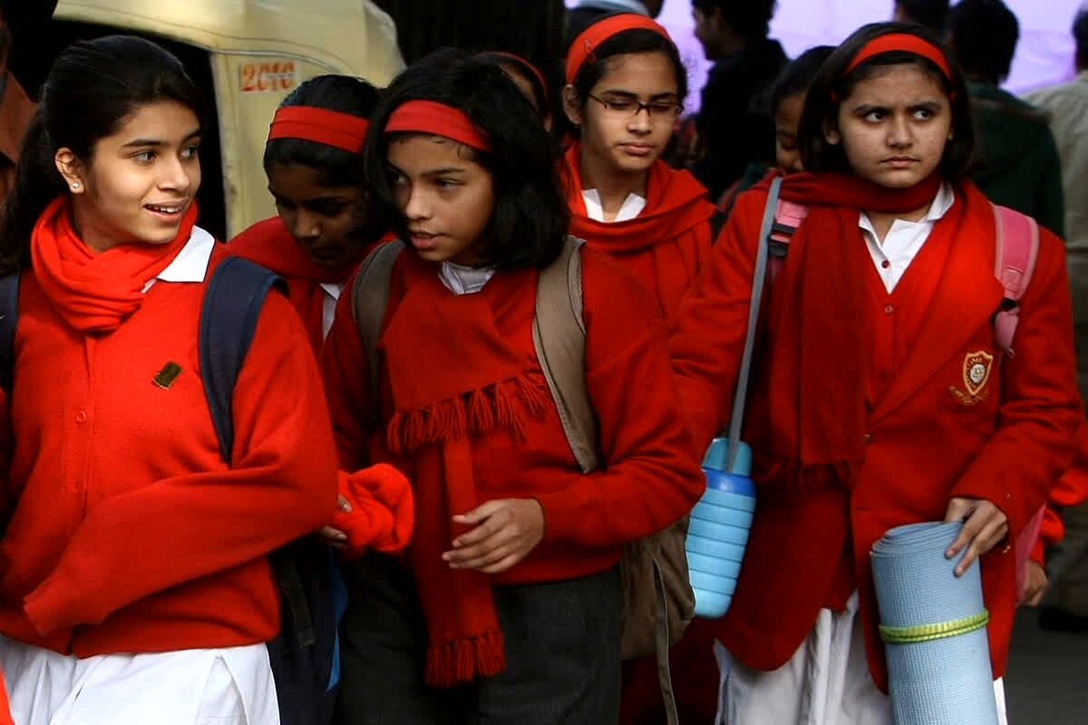 Winter Vacation 2025 School: एक दिसंबर से शीतकालीन अवकाश, कड़ाके की ठंड को देखते हुए शिक्षा विभाग ने लिया बड़ा फैसला, खुद शिक्षा मंत्री ने किया ऐलान