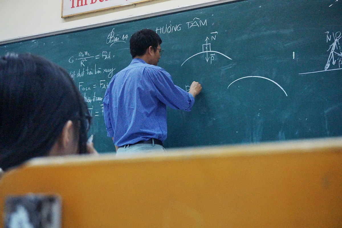Formula for seniority of teachers: प्रदेश के 6 लाख श‍िक्षकों के ल‍िए खुशखबरी, शिक्षा विभाग ने जारी की इस बात की अध‍िसूचना