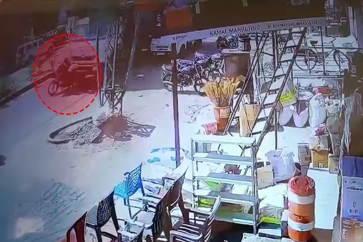 Jaipur Accident video: जयपुर में भीषण सड़क हादसे में अब तक 19 लोगों की मौत, सामने आया खौफनाक वीडियो, लोगों को रौंदते चला गया डंपर