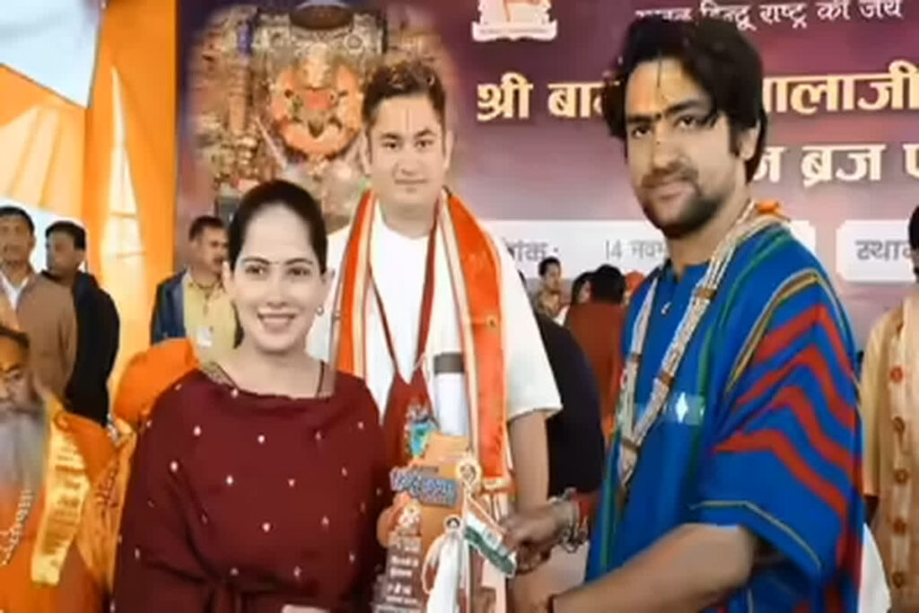 jaya kishori joins bageshwar baba padyatra