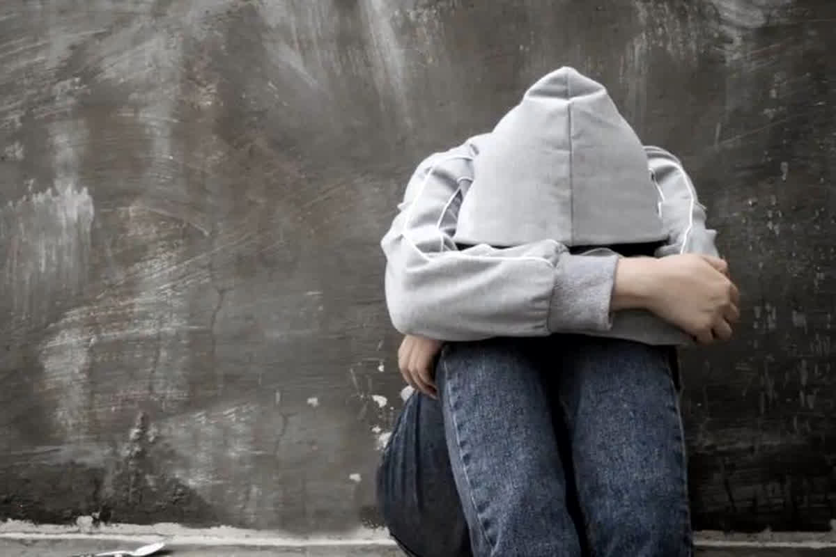 Sex Power: सेक्स पावर बढ़ाने के लिए ले डाली 48 लाख की दवा, इंजीनियर साहब की खतरे में पड़ी जान!