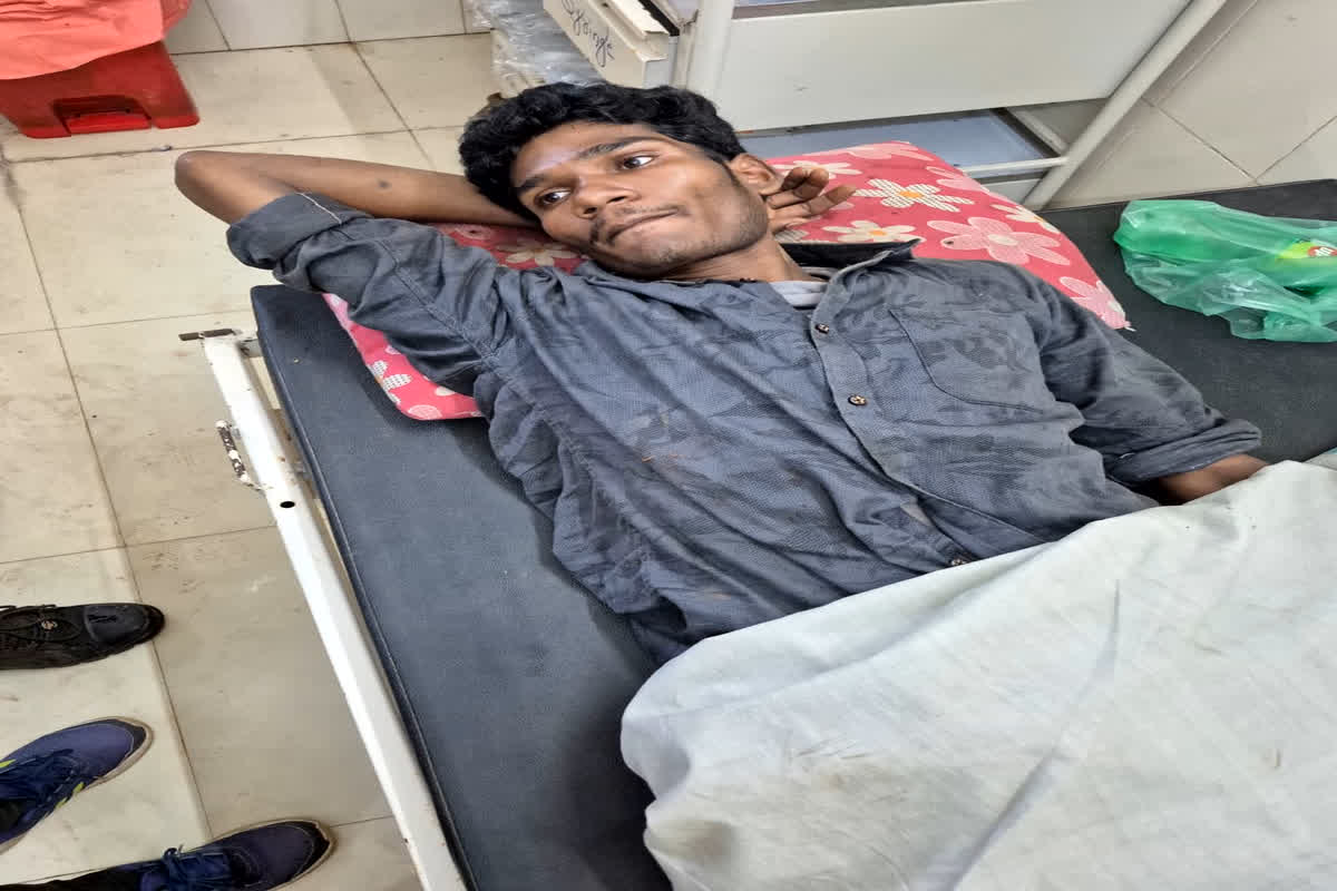 Bijapur Naxal News: पुलिस और नक्सलियों के बीच हुई मुठभेड़, नक्सल कमांडर पापा राव की पत्नी ढेर, 1 नक्सली चढ़ा जवानों के हत्थे