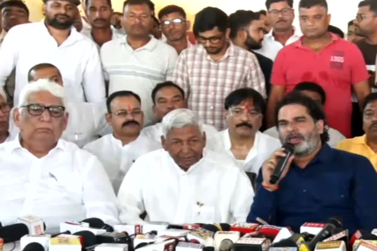 Prashant Kishor PC: प्रशांत किशोर ने कही राजनीति से संन्यास लेने की बात, बोले- सरकार ने कर दिया यह काम तो…
