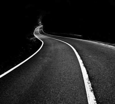 Rewa News: फटी स्कूल ड्रेस, शरीर पर चोट के निशान.. झाड़ियों के बीच इस हाल में मिली छात्रा, देखकर पुलिस भी रह गई दंग…