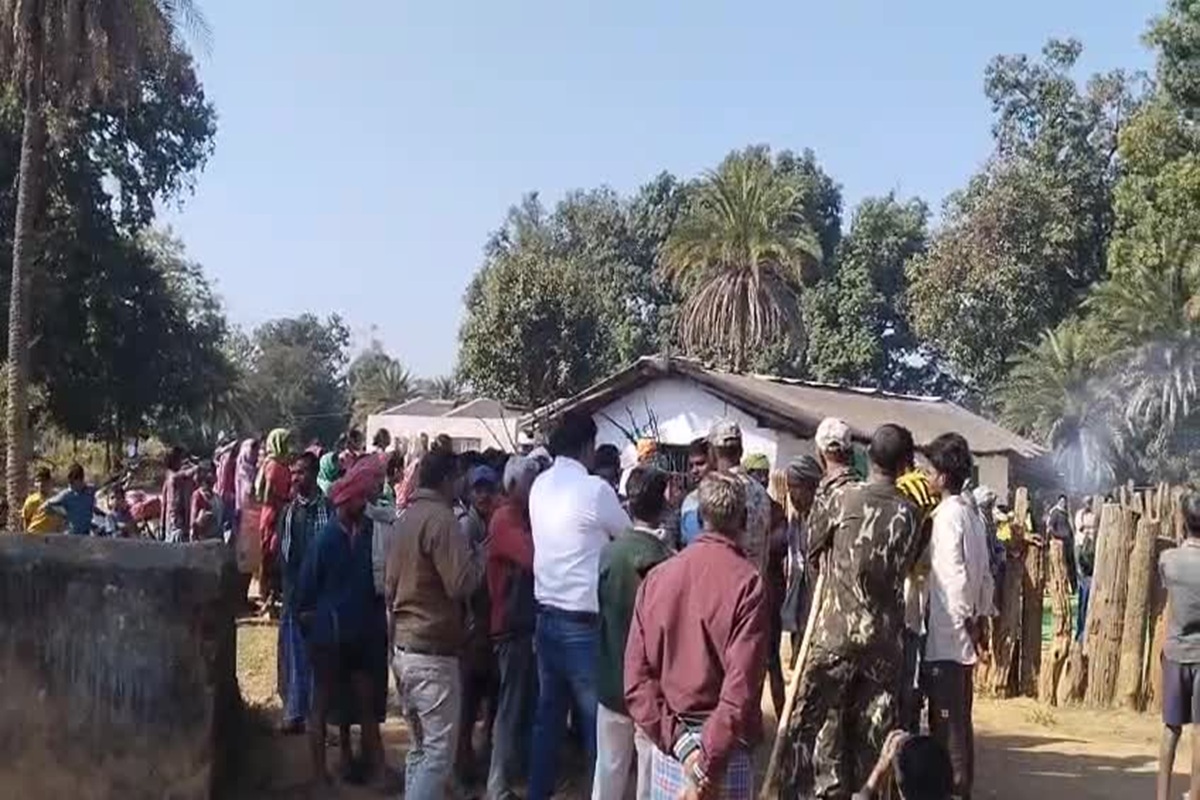 Kanker News: हिंसा के बाद 50 से अधिक लोगों ने अपनाया हिंदू धर्म, किए हैरान करने वाले खुलासे, बताया किस तरह भड़काती थी ईसाई मिशनरी