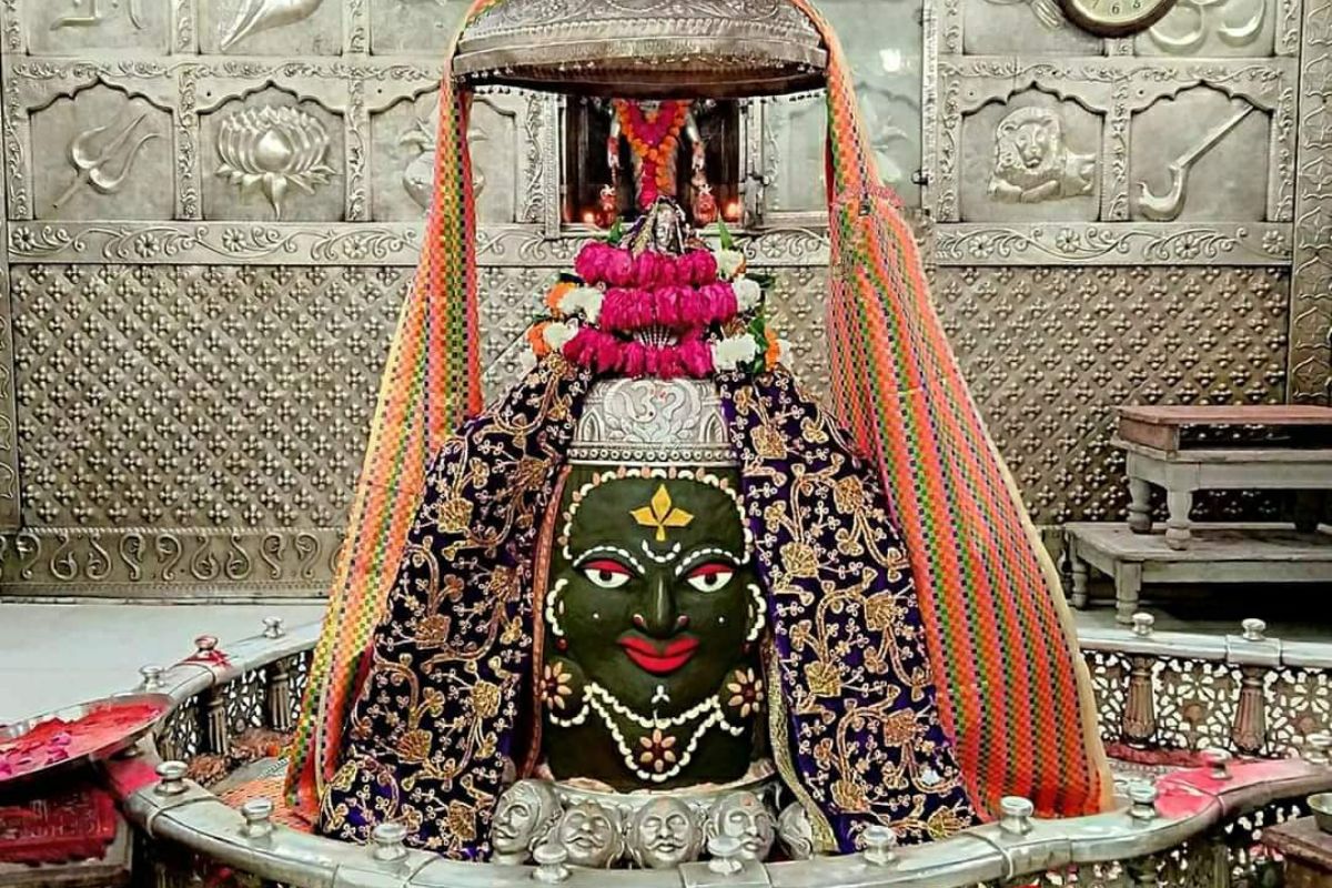 Mahakaleshwar Temple Ujjain: अब महाकालेश्वर मंदिर के जल्द दर्शन कर सकेंगे श्रद्धालु! प्रवेश नियमों में किए गए बड़े बदलाव, जानें कैसे