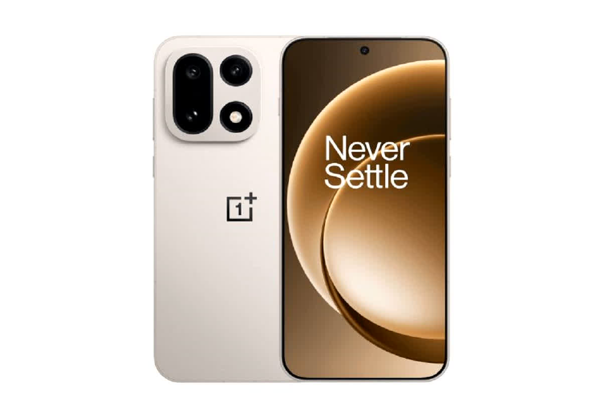 Year Ender 2025: अब चार्जिंग की चिंता को कहें अलविदा, 7000mAh से ज्यादा बैटरी वाले ये फोन हैं गेम-चेंजर!