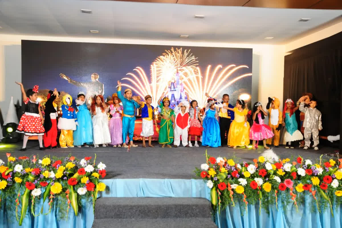 School Annual Function Ban: स्कूलों में होने वाले annual function पर सरकार ने लगाया रोक, स्कूल शिक्षा विभाग का सख्त आदेश जारी, नहीं पालन किया तो नपेंगे प्रिंसिपल