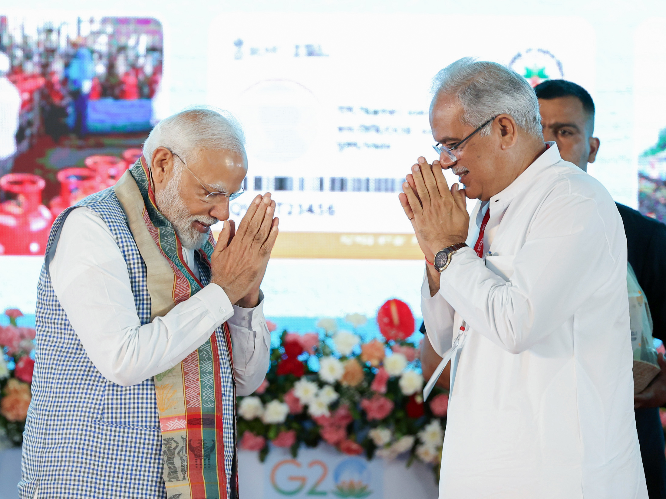 Bhupesh Baghel Taunts PM Modi: ’10 बार मरना पसंद, लेकिन मोदी जैसा नहीं बनूँगा…’, पूर्व सीएम के विवादित बयान पर मंत्री नेताम ने दिया करारा जवाब…