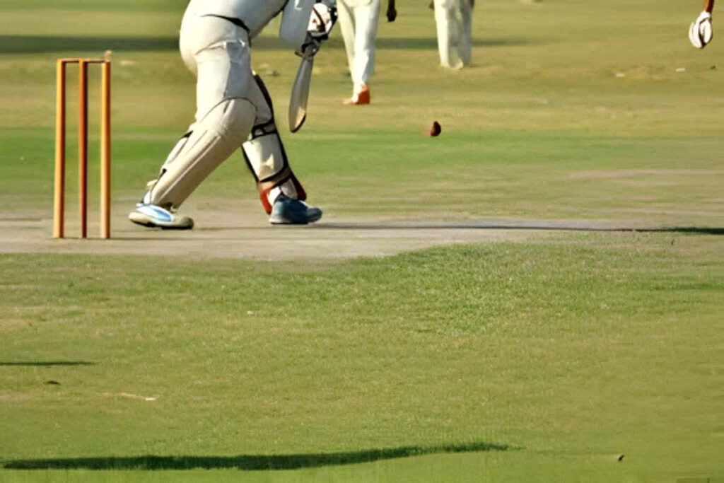 Cricket Coach Arrested: टीम में चयन करवाने के नाम पर क्रिकेट खिलाड़ियों से हवस पूरी करने वाला कोच चढ़ा पुलिस के हत्थे / Image: Symbolic