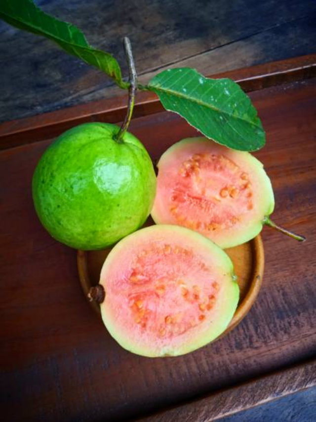 रोजाना 1 अमरूद खाने के गजब के फायदे