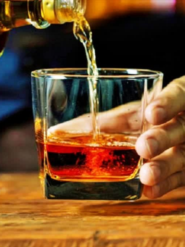 Most Alcohol Consumption: इस देश के‌ लोग‌ सबसे ज्यादा पीते हैं शराब