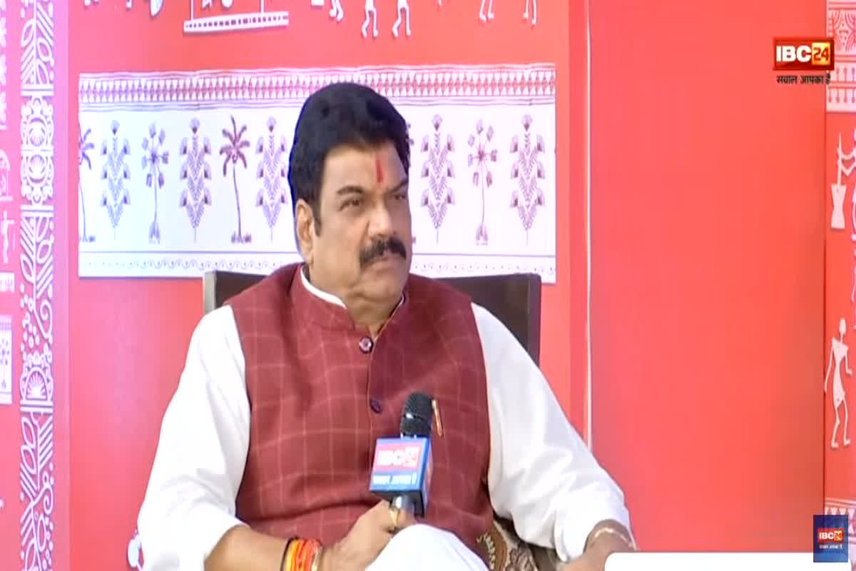 IBC24 Janjatiya Pragya: फिंगरप्रिंट मैच न होने के कारण बुजुर्गों को राशन नहीं मिल पाता..क्या यह आपके ध्यान में है? मंत्री गोविंद ने बताया इस समस्या का समाधान