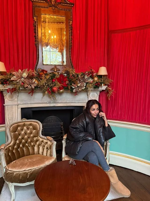 Malaika Arora Vacation Pics: क्रिसमस से पहले मलाइका का वेकेशन का जलवा, देखें उनके ग्लैमरस और रिलैक्स लुक्स!