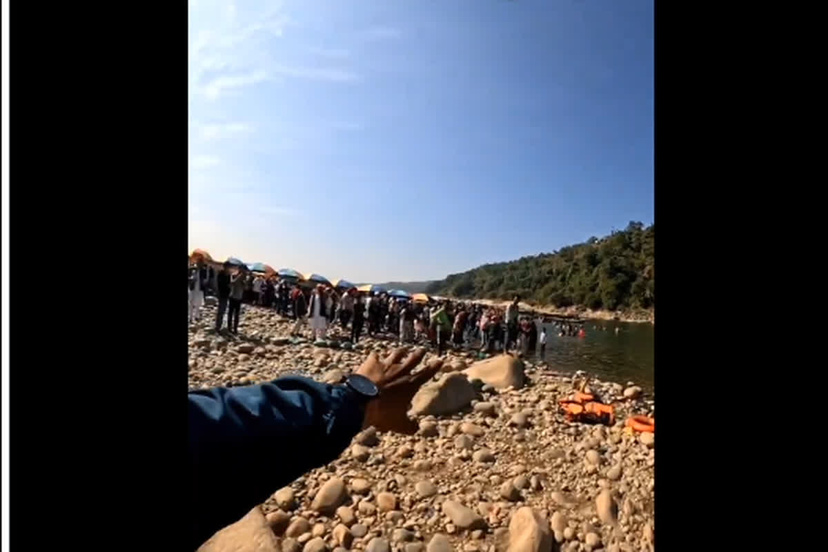 India Border Infiltration Attempts: भारत के इस बॉर्डर से सबसे ज्यादा घुसपैठ! 11 साल में इतने लोग अवैध रूप से हुए दाखिल, ताजा आंकड़े जानकर रह जाएंगे दंग