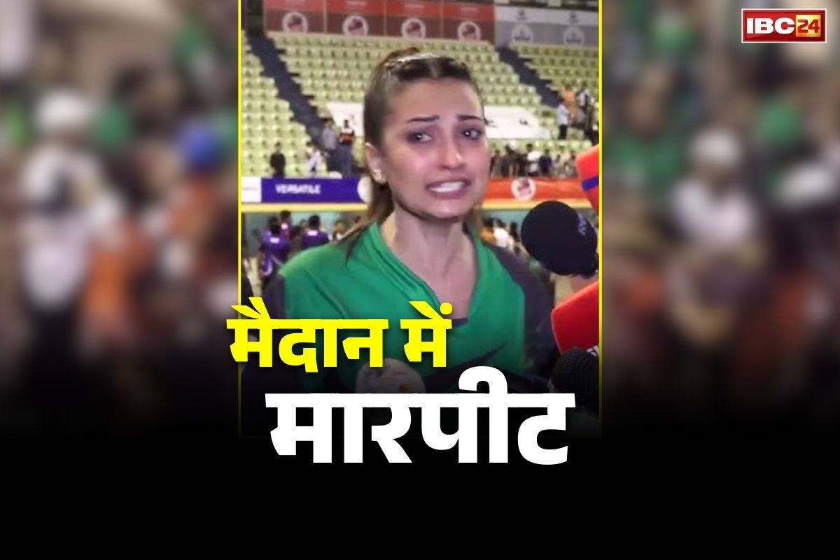 Bangladesh Celebrity Cricket Fight: बांग्लादेश में सेलेब्रेटी क्रिकेट में भारी बवाल.. अम्पायर के फैसले के बाद चले लात-घूंसे, देखें वीडियो..