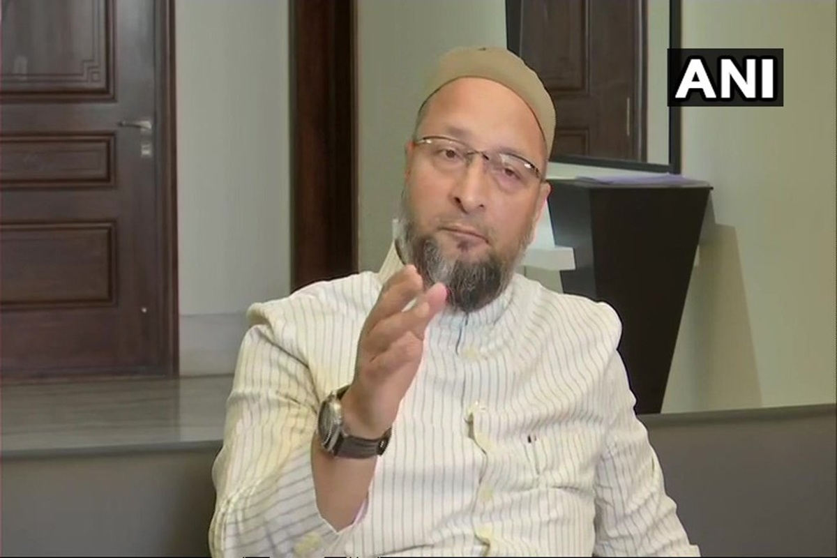 Asaduddin Owaisi: हिजाब पहनने वाली महिला लेगी भारत की प्रधानमंत्री पद की शपथ, जानें ओवैसी ने क्यों कही ये बात