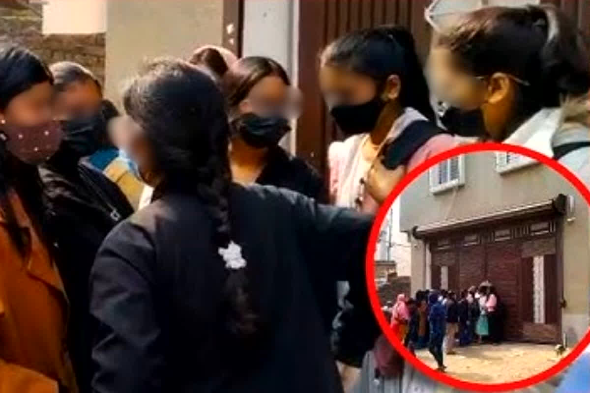 Girls Hostel Sex Racket: हॉस्टल या सेक्स रैकेट का अड्डा? नेताओं के लिए लड़कियां भेजता था दलाल… पप्पू यादव ने किया बड़ा खुलासा