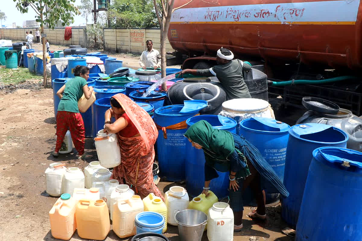Indore Water Supply: इंदौर के भागीरथपुरा में पानी का संकट! सैंपल जांच के बाद ही नर्मदा टंकी से पानी… तब तक लोगों को करना होगा ये काम, प्रशासन ने लिया सख्त फैसला